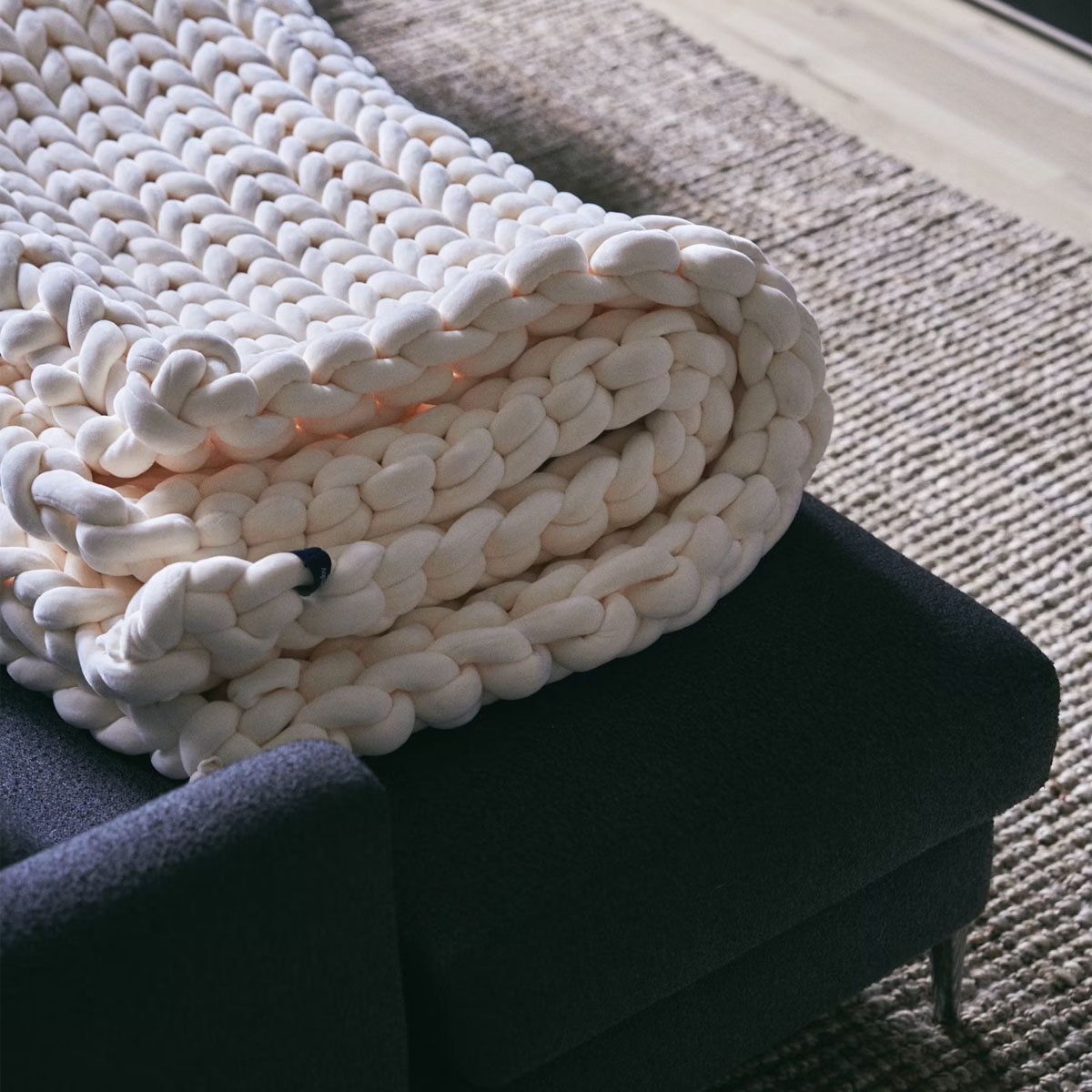 weighted blankets, do weighted blankets work, weighted blanket for anxiety, sleep aid blankets, best weighted blanket UK, deep pressure stimulation, glass bead weighted blanket, sensory blanket, ADHD sleep aid, anxiety relief blanket