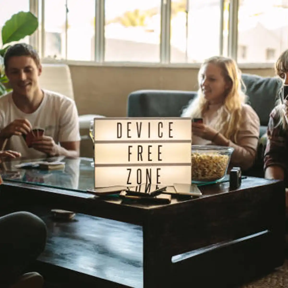 Reset Screen Energy With A Digital Detox Diet That Works